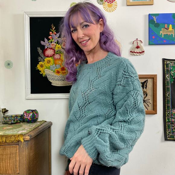 Vintage Chunky Oversized Sweater, 1970s Hand Knit Blue Crewneck, OS Plus Sz - Picture 4 of 10